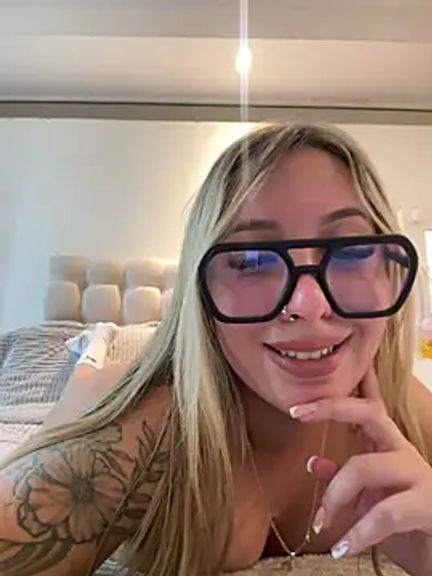Mialunaxx