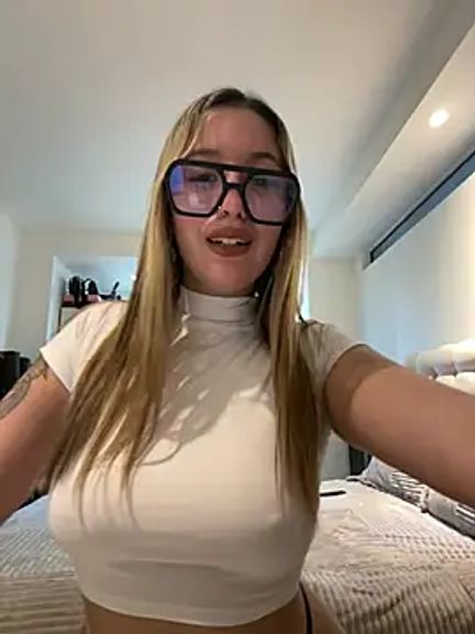 Mialunaxx