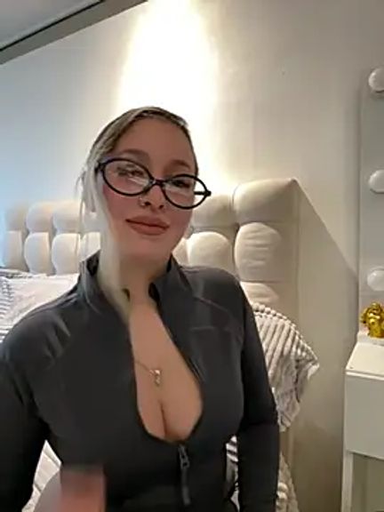 Mialunaxx