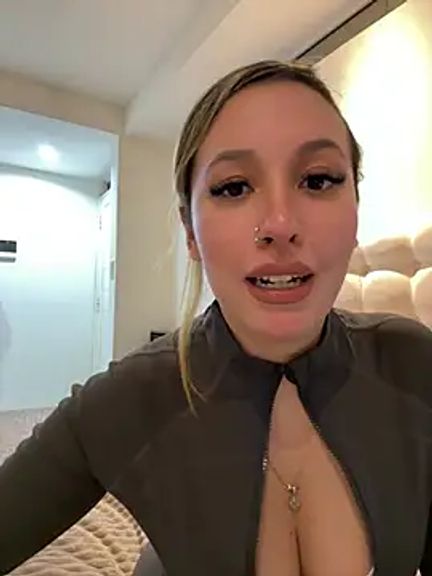 Mialunaxx