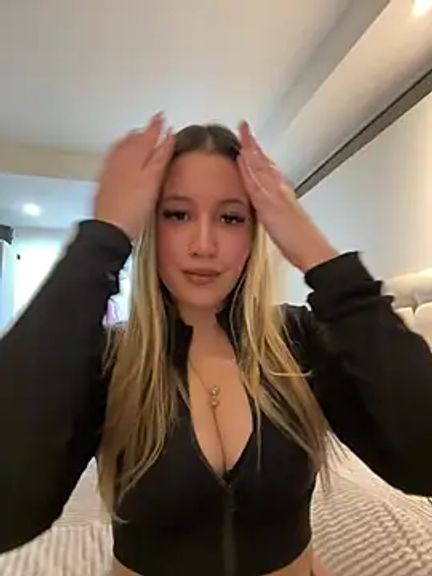 Mialunaxx