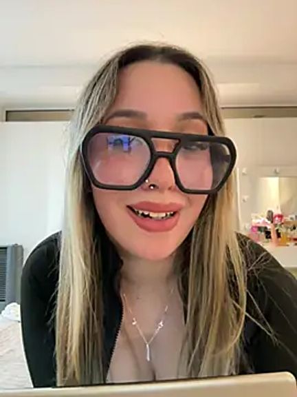 Mialunaxx