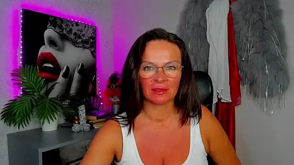 HelenLuxx