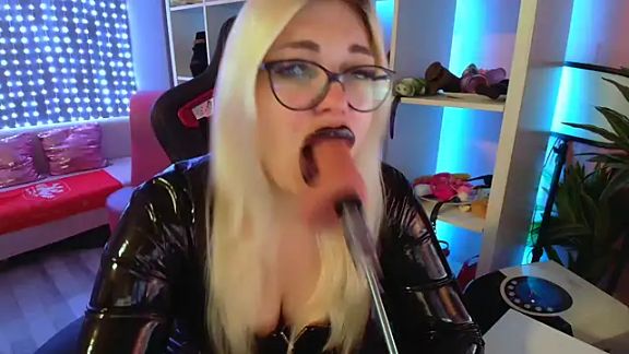 MariellaSun_