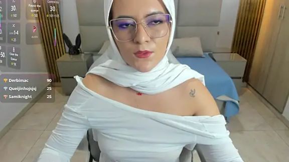 Nazly_farhat