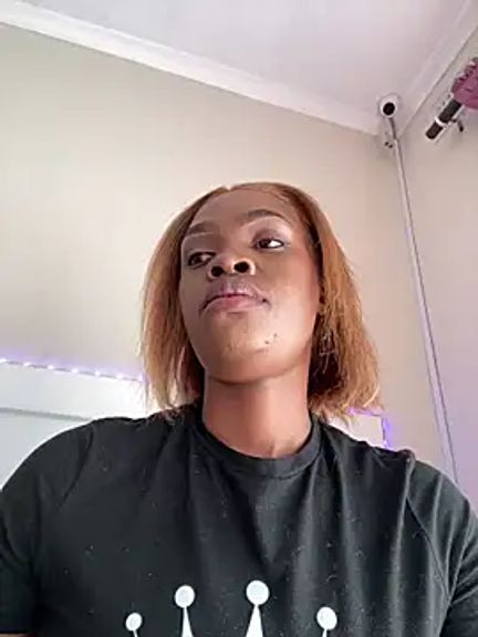 LuciousLips96