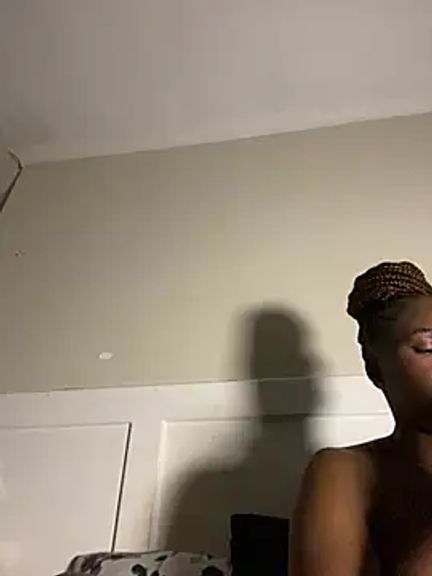 LuciousLips96