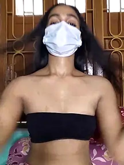 Cute-Janvi-5