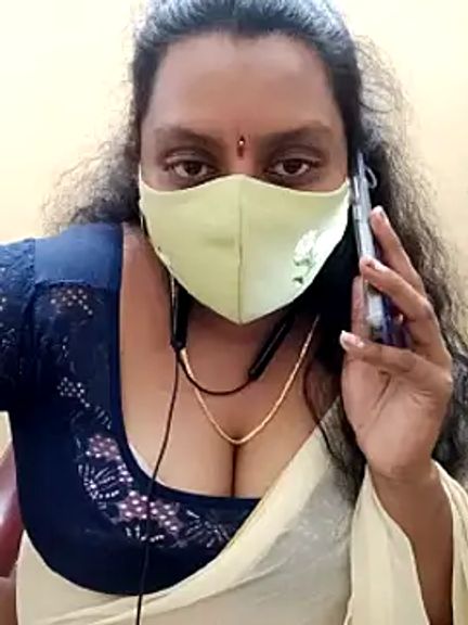 Divya-Lovely