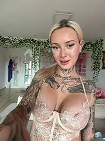Stella-Kink