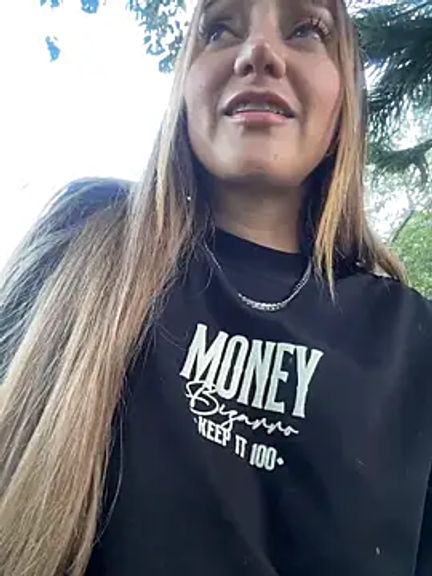 Nina_velvet01