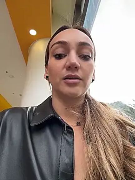 Nina_velvet01