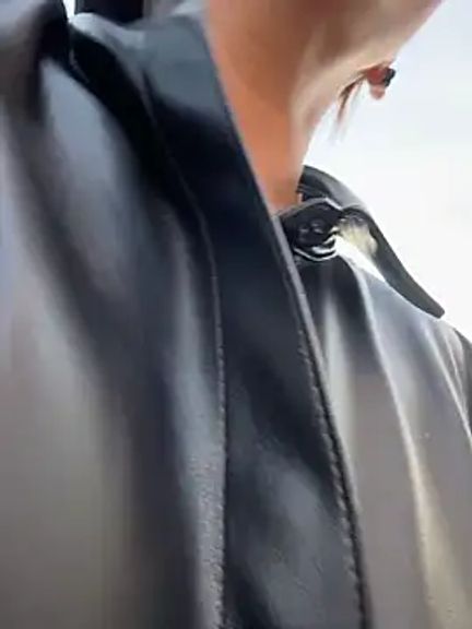 Nina_velvet01