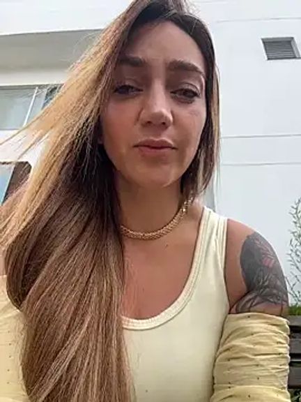 Nina_velvet01