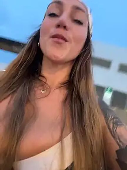 Nina_velvet01