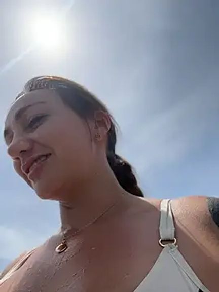Nina_velvet01