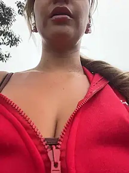 Nina_velvet01