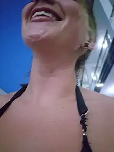 Nina_velvet01
