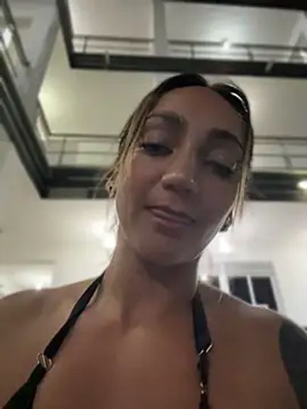 Nina_velvet01