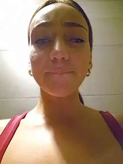 Nina_velvet01