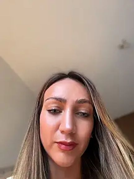 Nina_velvet01