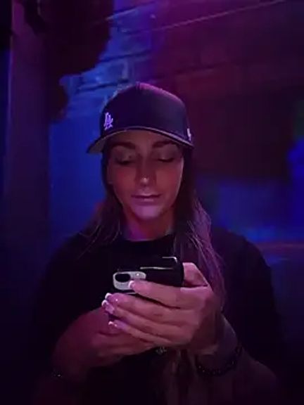 Nina_velvet01