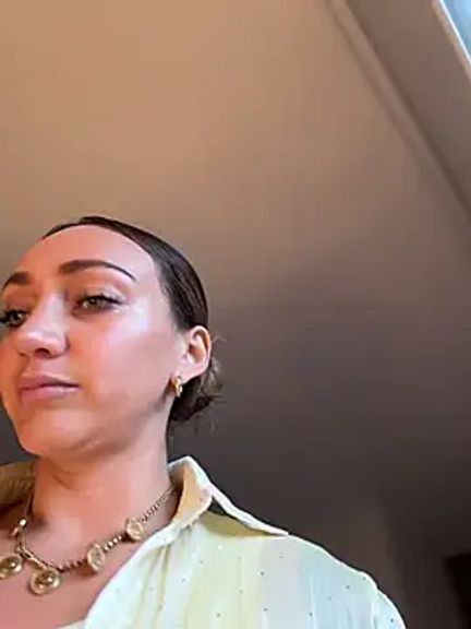 Nina_velvet01