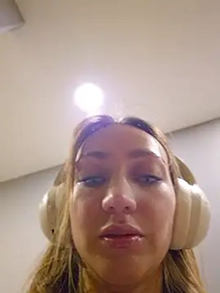 Nina_velvet01