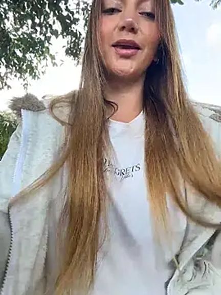 Nina_velvet01