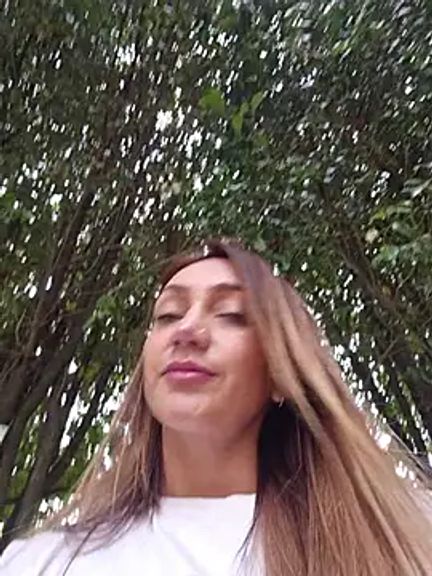 Nina_velvet01