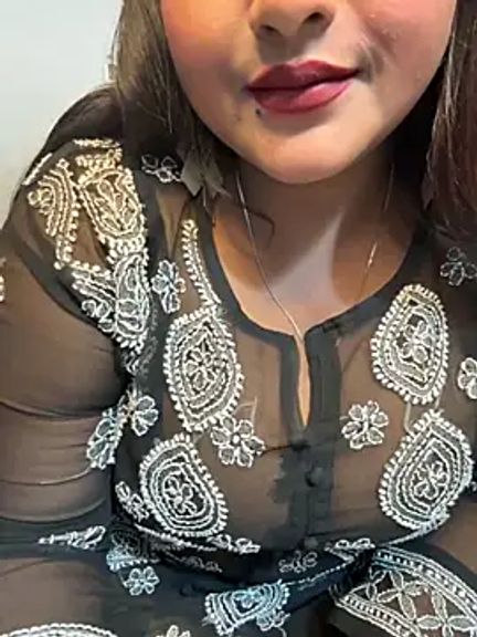 Ayesha_mahi