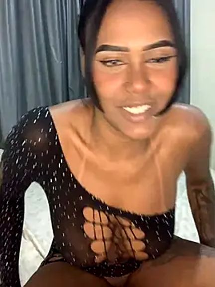 rubii_pretinha