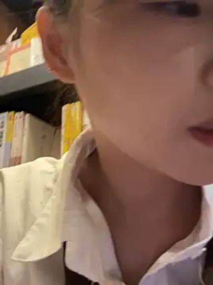 Adora188