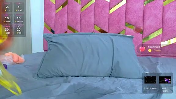 hornyhousekeeper_