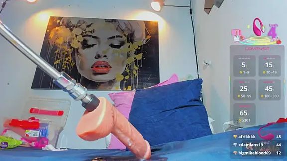 reinahot-699