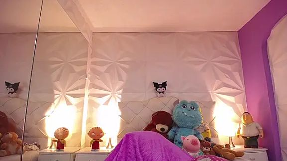 Mia_Lou_