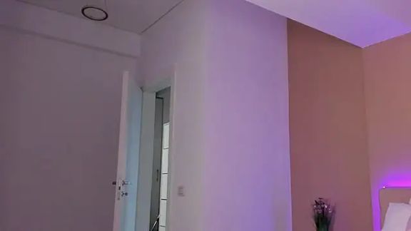 Emily_Sheen