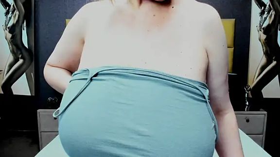 KiraLeila
