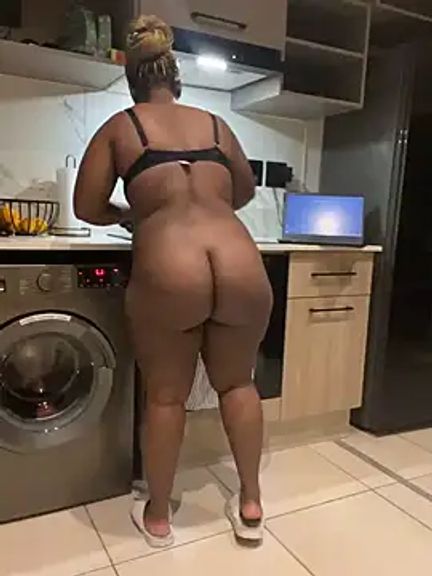 Thicke_phatass_dee