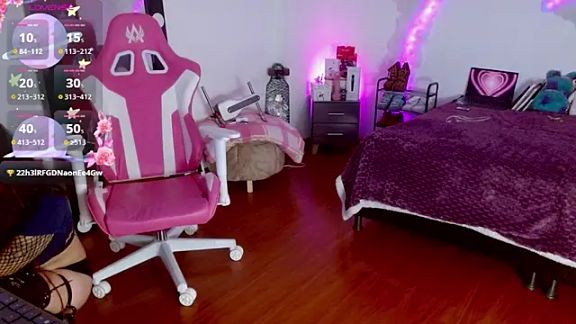 larah_uwu