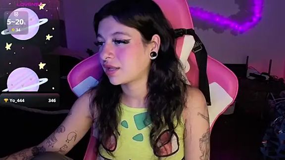 larah_uwu