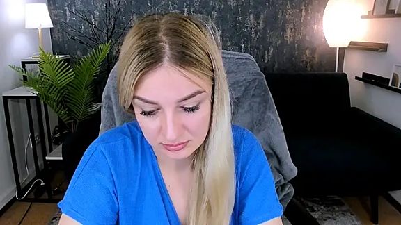 Devil_Elvie