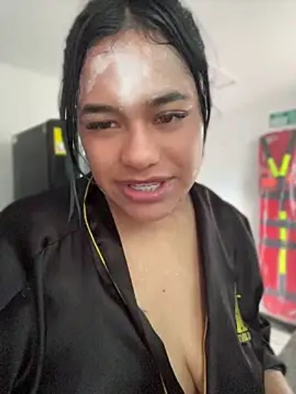Issafoxx
