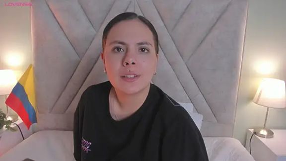 angelica_cross_