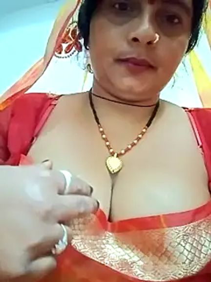 Hot_komal1
