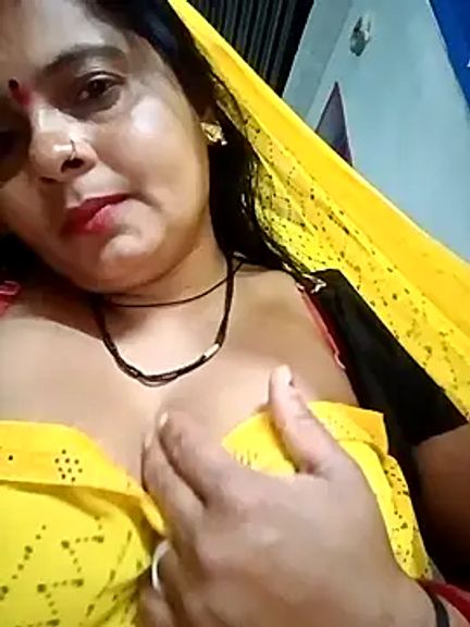 Hot_komal1