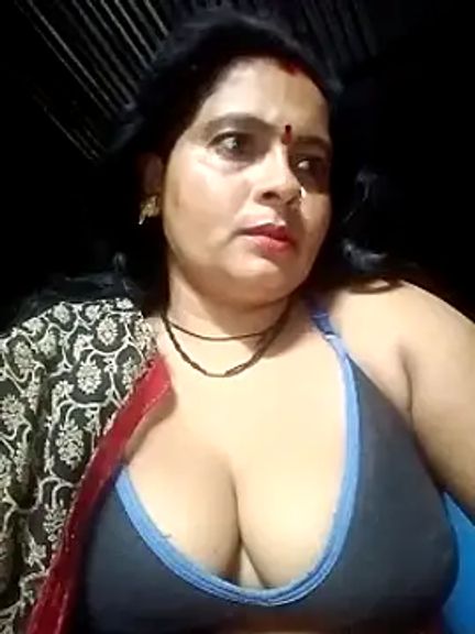 Hot_komal1