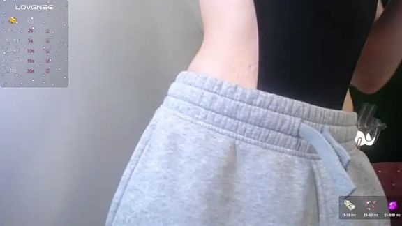 Alina_Lee_t