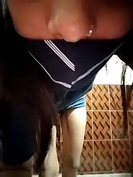 Hotty-Divya