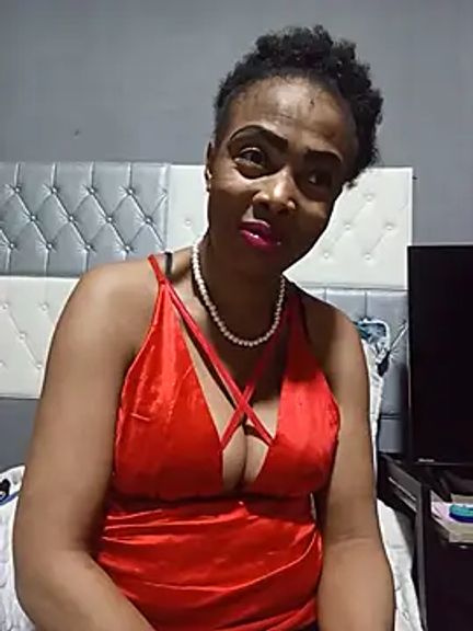 SEXYMOANSXX